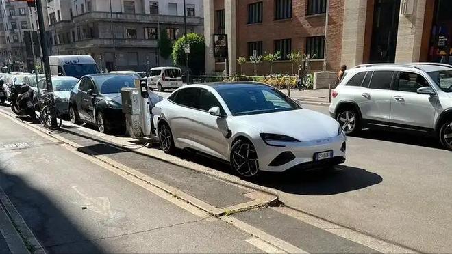 弗里茨怎么就成了小兹维列夫的苦主呢?