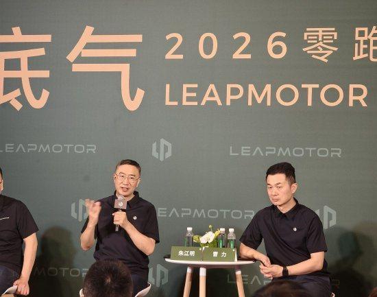 广东一大学生逛街时被人搭讪并邀约打牌,遭出千设局被骗1.2万元,还被多名男子胁迫人脸识别转账,法院:主犯获刑14年半